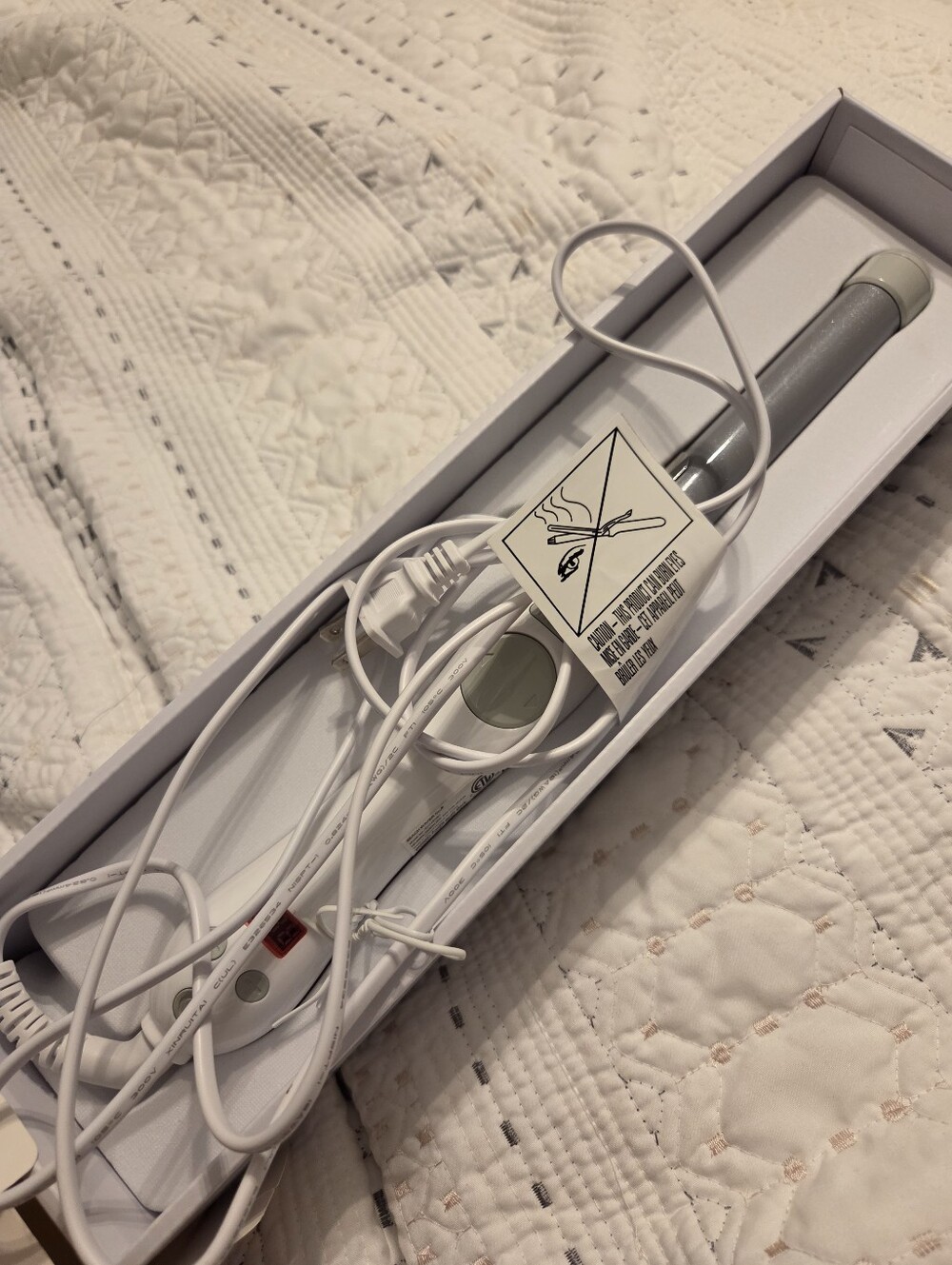 S1 White Ceramic Rotating Curling Iron - Picture 3 of 3